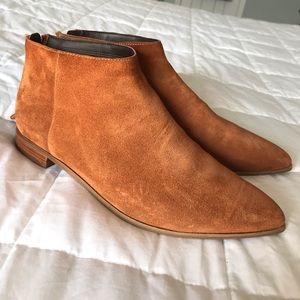 Cole Hahn boots